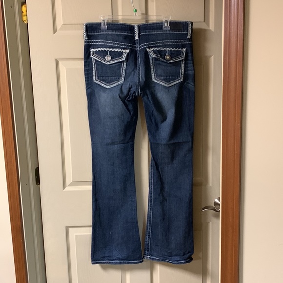 Jeans - Picture 2 of 6